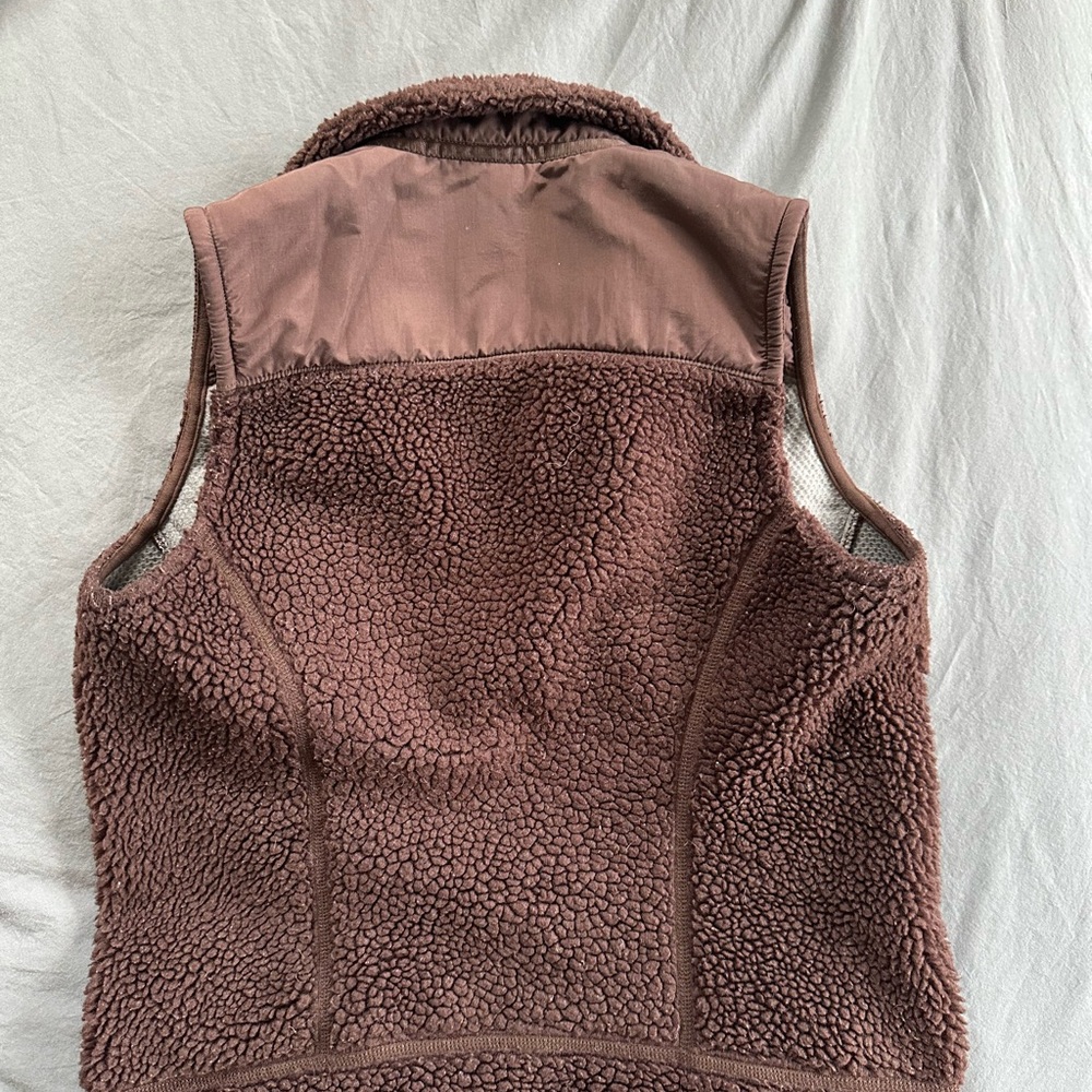 Patagonia Retro Fleece Vest - Picture 2 of 2